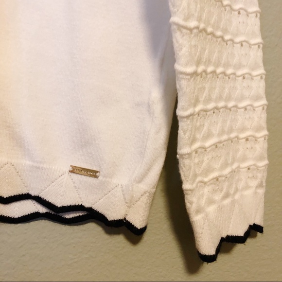 T Tahari Zigzag Trim & Eyelet SleeveSweater - M - Picture 5 of 8